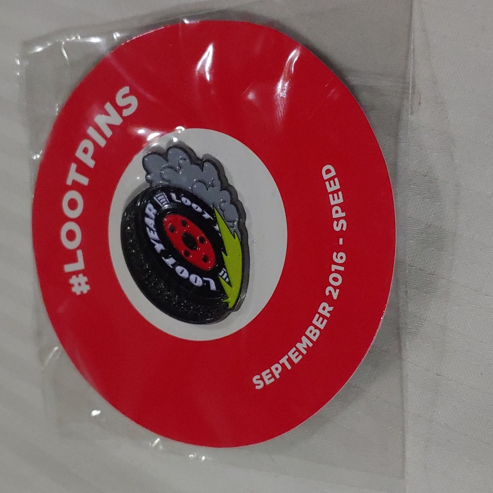 Loot Crate pin Sept 2016 Speed